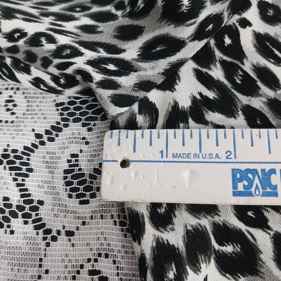 Vintage Petite Button Down Shirt w/ Shoulder Pads - Picture 10 of 15